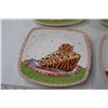 Image 2 : Cocktail Napkins, (4) Decorative Plates