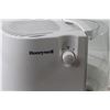 Image 2 : Honeywell Humidifier - Tested Powers On