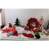 Image 1 : Assorted Christmas Decorations