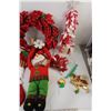 Image 2 : Assorted Christmas Decorations