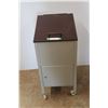 Image 1 : * Rolling Filing Cabinet - 13 1/2" x 17 1/2" x 27 1/2"