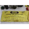 Image 2 : Craftsman Bench & Radial Saw Molding Head, Assorted Sanding Disks, Assorted Saw Blades, Abrasive Pap