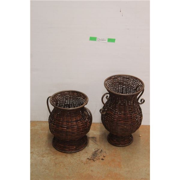 *(2) Wicker Baskets