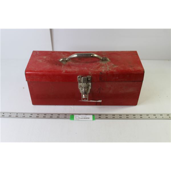 Tool Box (Rusted Hinge Doesn't Allow Lid to Open) 16.25" x 6" x 6.5"