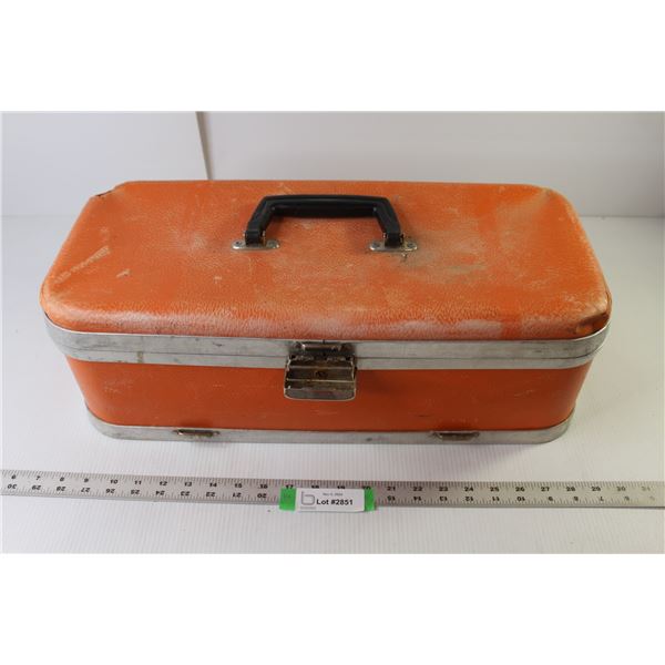 Suit Case - Hard Body - As is - 21" x 9" x 7"