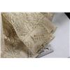 Image 3 : (2) Curtains