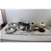 Image 1 : (4) Pots, Pan, (3) Pie Trays, Spoon