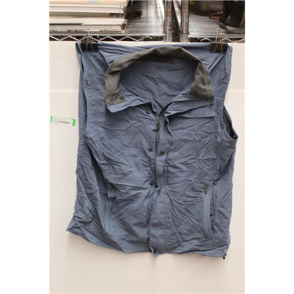 Columbia XL Men's Lightweight Omni-Shade Vest Light Blue