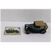 Image 3 : 1929 Chevy Landau Sedan Model w/ Styrofoam Case & Certificate of Authenticity