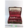 Image 1 : (26) pc Silverware Set and a Wooden Box