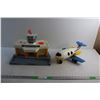 Image 1 : Fisher Price Airport Terminal and Airplane Toys
