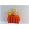 Image 8 : Sesame Street Big Birds Mystery Bank and Cassette Video Player - As Is