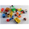 Image 14 : Fisher Price Main Street Toy - w/ Figures