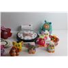 Image 2 : Furby Toys, View Masters with 3D Reels and Wall Hanging Clock