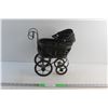 Image 1 : Stroller Shaped Planter