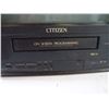 Image 5 : *13" TV/VHS Combo-powers on-as is