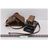 Image 1 : Vintage Polaroid SX-70 Land Camera Model 3 w/ Leather Carrying Case - Broken Strap, As Is