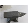 Image 3 : Cast Steel Anvil - 9lb