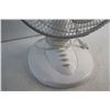 Image 2 : Room Essentials Desk Fan - Tested