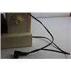 Image 3 : Vintage Singer Sewing Machine - As Is
