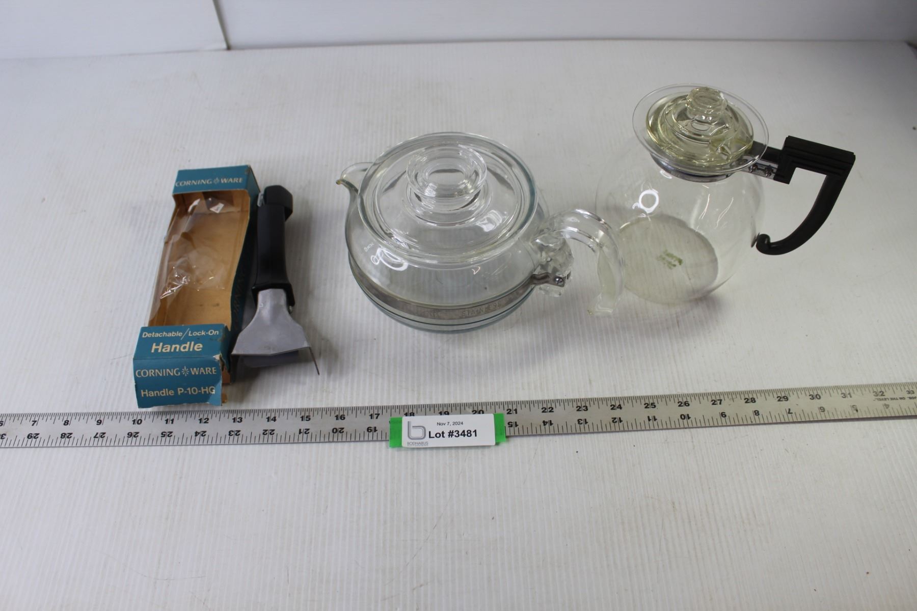 Pyrex Removable Handle (2) Pyrex Teapots, Corningware Detachable Handle - Bodnarus Auctioneering
