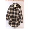 Image 1 : Women's Button-Up Plaid Jacket - Size Medium