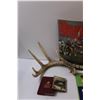 Image 2 : Lot: Four Prong Antler, CFL 1971 Collection of Photos Book, Magic Baking Powder Cookbook, Canadian M