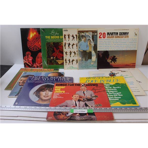 (12) Records: The Outlaws, Helen Reddy, Slim Whitman, Misc.