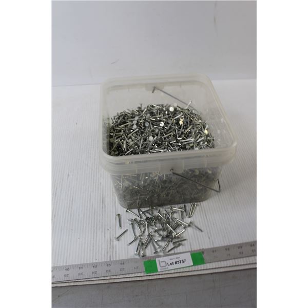 1 1/4" Roofing Nails