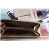 Image 4 : Everyday Style Perfumes, Scented Candles, Clutch Bag, Paper Punch, Massaging Insoles and Assorted It