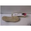 Image 4 : (3) Pairs of Shoes