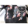 Image 2 : (2) Scarves, Shag Wear Shoulder Bag - Indigenous Theme, Assorted "Dream Catcher" Art