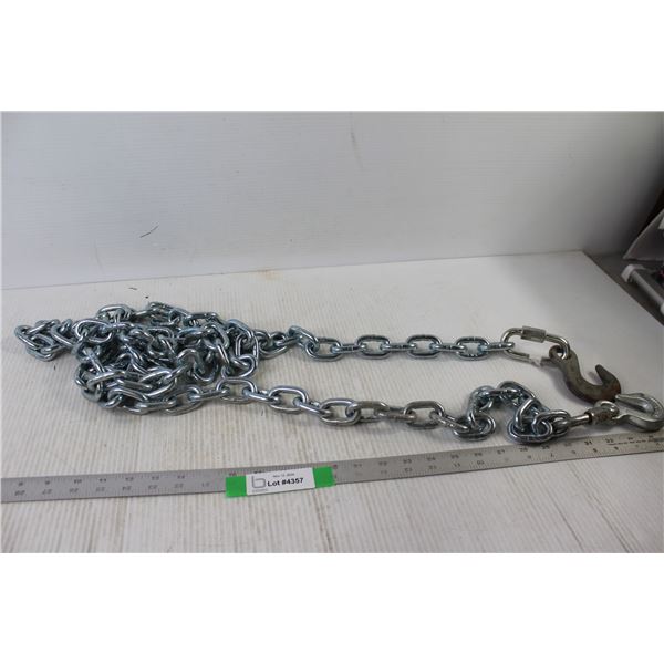 Chain with Hooks