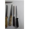 Image 8 : (13) Kitchen Knives and (2) Honing Steels