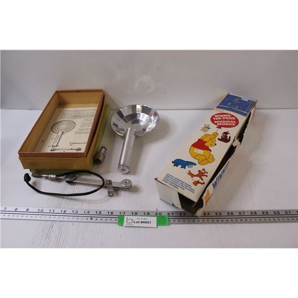 Vintage Service Light Set in Box & Winnie-the-Pooh Musical Mobile - as is