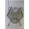 Image 2 : Metal Magazine Holder