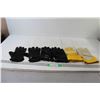 Image 1 : (3) Pairs Of Work Gloves
