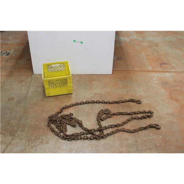 Chain with Hooks - Size Approx a 100' and a Plastic Crate