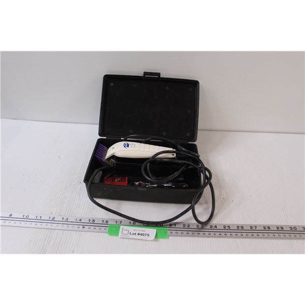 Wahl Pet Care Trimmer Set in Case