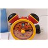 Image 2 : Disney Mickey Mouse Clock - Powers On