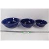 Image 1 : (3) Blue Glass Pyrex Mixing Bowls