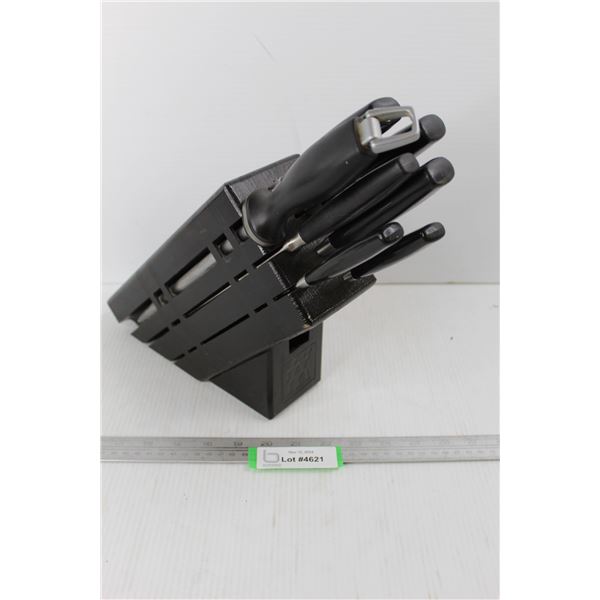 Zwilling J. A Henckels Solingen Germany Kitchen knives w/ Block