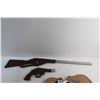 Image 4 : Wooden Guns and Guitar Decor