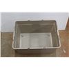 Image 4 : *Plastic Tub with Lid 23'' x 14'' - Some Cracks