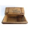 Image 3 : Wooden British Columbia Fruit Selling Agents Crate with Lid 19 1/2'' x 9 1/2''