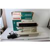 Image 1 : Singer Electronic Sewing Machine - tested Powers On