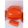 Image 4 : Vintage Orange Plastic Picnic Set- As is