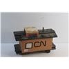 Image 4 : Caboose Bird House - CN