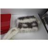 Image 2 : Tablecloths and Placemats, Fur Toque