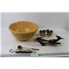 Image 1 : (2) Wooden Woodpeckers, (5) Small Brass Cups, Big Bowl, Hanging Weight Scale